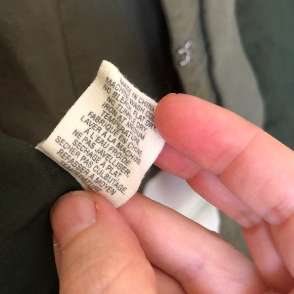 Elizabeth and James Cropped Military Green Jacket - Picture 10 of 10